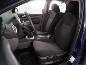 Седан Ford Focus 2010 года, 699000 рублей, Воронеж