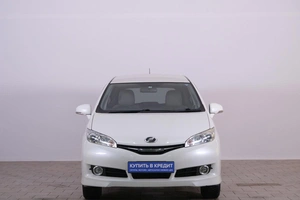Минивэн Toyota Wish 2017 года, 1819000 рублей, Омск