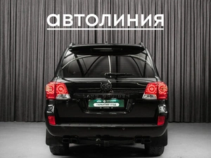 Внедорожник Toyota Land Cruiser 2012 года, 3649000 рублей, Красноярск