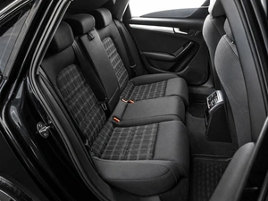 Седан Audi A4 2010 года, 969000 рублей, Тюмень
