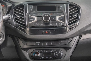 Седан ВАЗ (LADA) Vesta 2018 года, 889000 рублей, Томск