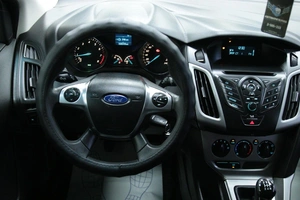 Хетчбэк Ford Focus 2013 года, 698000 рублей, Солонцы