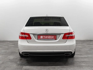 Седан Mercedes-benz E-класс 2010 года, 1425000 рублей, Красноярск