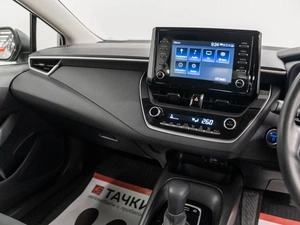 Универсал Toyota Corolla 2019 года, 1727000 рублей, Красноярск