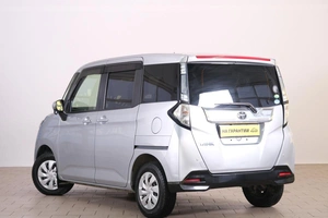 Хетчбэк Toyota Tank 2017 года, 1089000 рублей, Омск