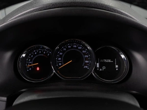 Хетчбэк Renault Sandero 2018 года, 1049000 рублей, Тюмень