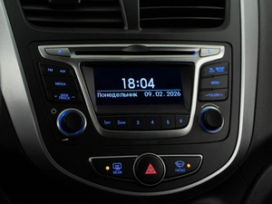 Седан Hyundai Solaris 2015 года, 998999 рублей, Москва