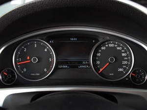 Внедорожник Volkswagen Touareg 2016 года, 3129000 рублей, Ростов-на-Дону