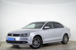 Седан Volkswagen Jetta 2013 года, 1109000 рублей, Оренбург