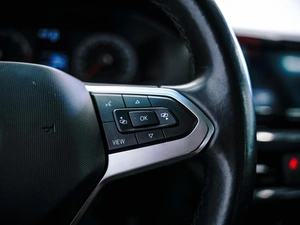Лифтбек Volkswagen Polo 2021 года, 1500000 рублей, Красноярск