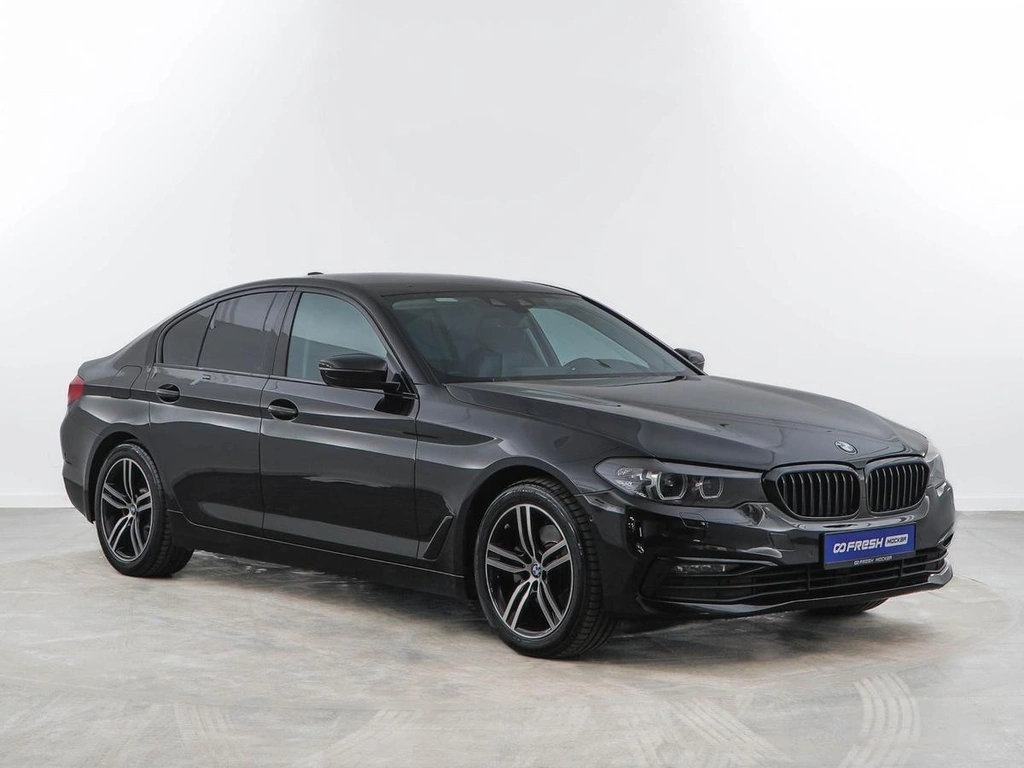 Седан BMW 5 серия 2019 года, 3885900 рублей, Москва