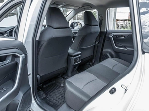 Внедорожник Toyota RAV4 2020 года, 3830000 рублей, Ставрополь