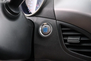 Седан Hyundai Avante 2011 года, 949000 рублей, Красноярск