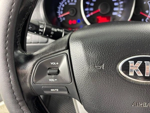 Седан Kia Rio 2014 года, 709900 рублей, Казань