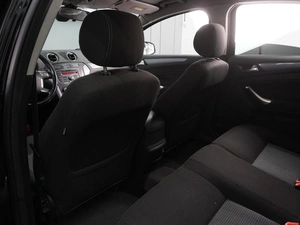 Седан Ford Mondeo 2011 года, 899000 рублей, Воронеж