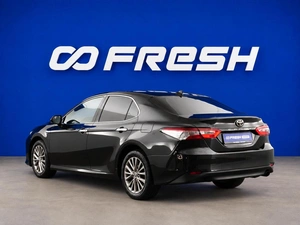 Седан Toyota Camry 2019 года, 2714444 рублей, Москва