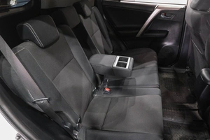 Внедорожник Toyota RAV4 2016 года, 2259000 рублей, Новокузнецк