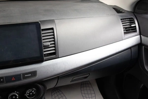 Седан Mitsubishi Lancer 2011 года, 559000 рублей, Оренбург