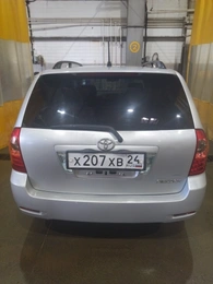 Универсал Toyota Corolla Fielder 2005 года, 680000 рублей, Красноярск