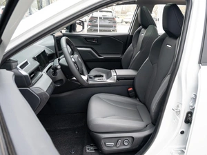 Внедорожник Toyota RAV4 2026 года, 5050000 рублей, Краснодар