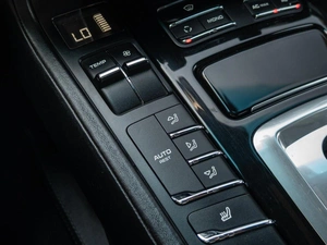 Внедорожник Porsche Cayenne S 2011 года, 1690000 рублей, Краснодар