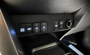 Внедорожник Toyota RAV4 2018 года, 2657000 рублей, Красноярск