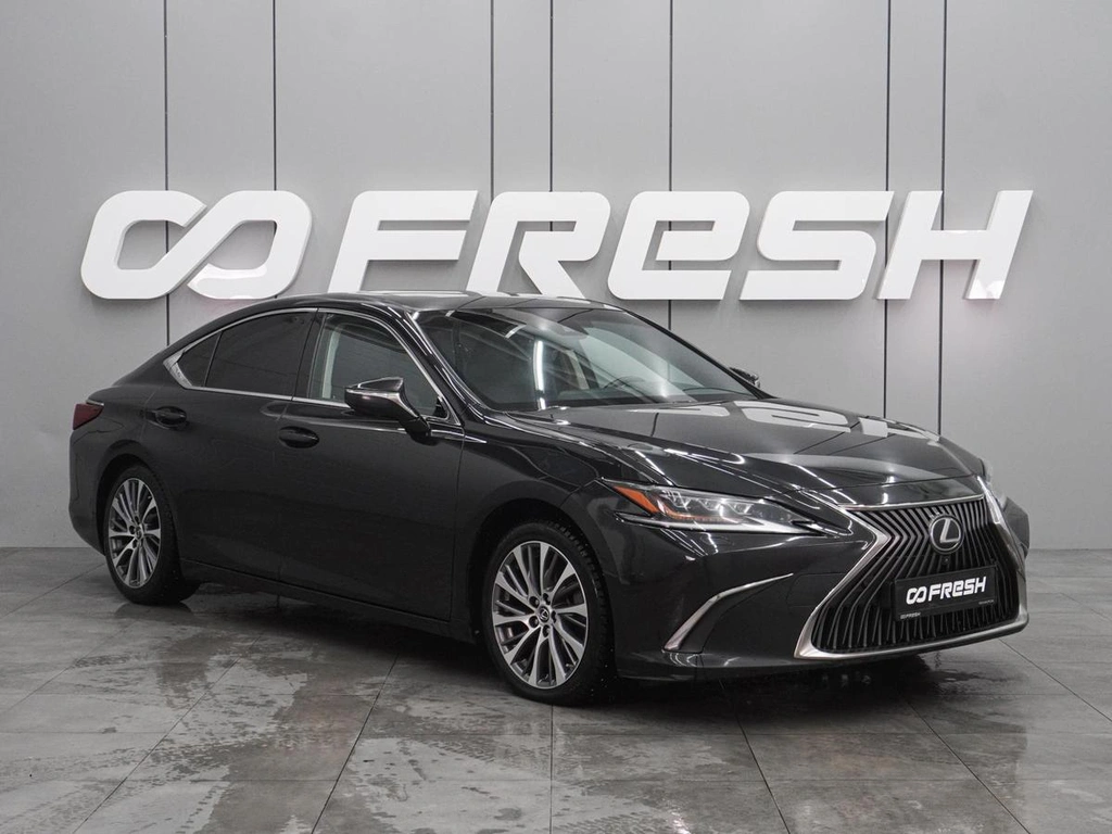 Седан Lexus ES 2019 года, 4239000 рублей, Воронеж