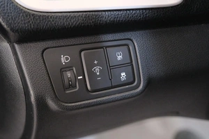 Седан Hyundai Solaris 2017 года, 1079000 рублей, Омск