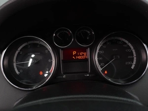 Хетчбэк Peugeot 308 2011 года, 599000 рублей, Воронеж