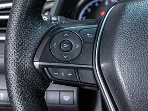 Седан Toyota Camry 2020 года, 2359000 рублей, Ставрополь