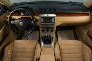 Седан Volkswagen Passat 2007 года, 969000 рублей, Челябинск