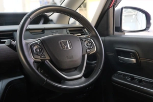 Минивэн Honda Freed 2020 года, 1939000 рублей, Омск