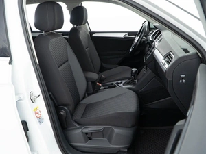 Внедорожник Volkswagen Tiguan 2018 года, 2177077 рублей, Москва