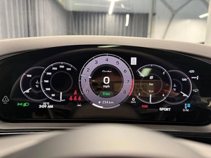 Внедорожник Porsche Cayenne Turbo 2024 года, 29000000 рублей, Павловская Слобода