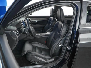 Седан Volvo S90 2023 года, 4599050 рублей, Москва