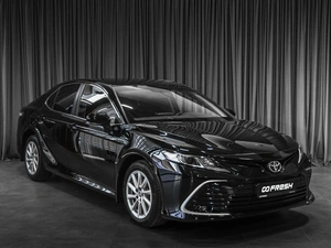 Седан Toyota Camry 2021 года, 3929000 рублей, Тюмень