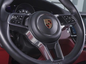 Внедорожник Porsche Cayenne 2018 года, 8499000 рублей, Ростов-на-Дону