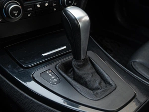 Седан BMW 3 серия 2010 года, 1150000 рублей, Краснодар
