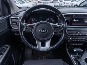 Внедорожник Kia Sportage 2021 года, 2790000 рублей, Саратов