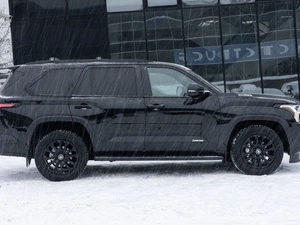 Внедорожник Toyota Sequoia 2025 года, 14800000 рублей, Новоивановское