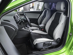 Хетчбэк SEAT Leon 2013 года, 930000 рублей, Ставрополь