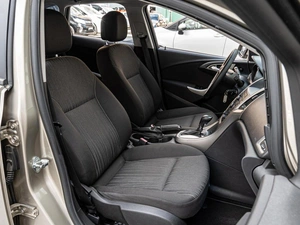 Хетчбэк Opel Astra 2011 года, 785000 рублей, Краснодар