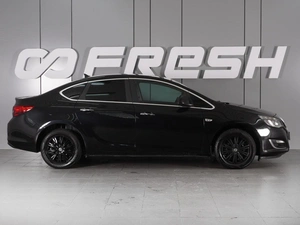 Седан Opel Astra 2013 года, 730000 рублей, Минеральные Воды