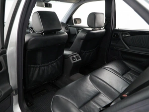 Седан Mercedes-benz E-класс 2000 года, 1693055 рублей, Москва