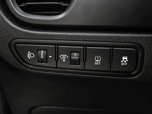 Хетчбэк Kia Rio X 2020 года, 1539000 рублей, Кирилловка