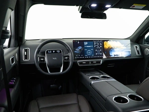 Внедорожник Li Auto L9 2023 года, 5798999 рублей, Москва