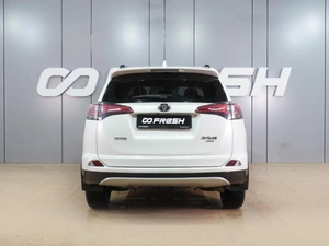 Внедорожник Toyota RAV4 2017 года, 2549000 рублей, Воронеж