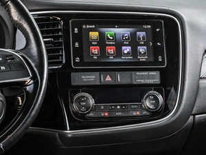 Внедорожник Mitsubishi Outlander 2018 года, 2329000 рублей, Кирилловка