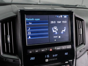 Внедорожник Toyota Land Cruiser 2019 года, 7999000 рублей, Тюмень