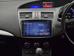 Хетчбэк Mazda Axela 2013 года, 1105000 рублей, Красноярск